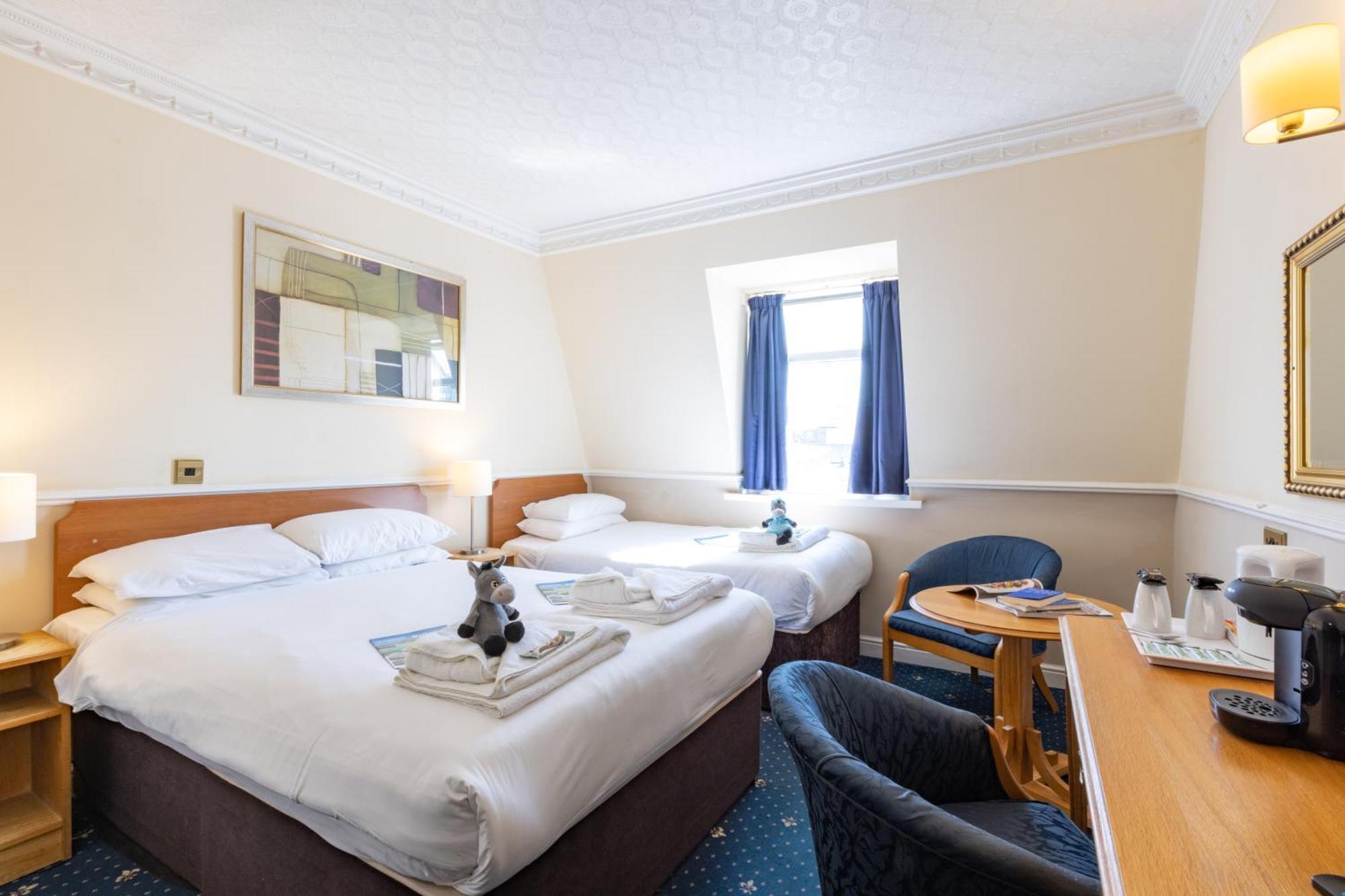 The Caledonian Tower Hotel Blackpool Habitación foto